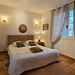 Villa Vuyani