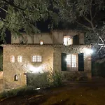 Villa Vuyani *