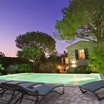 Villa Vuyani