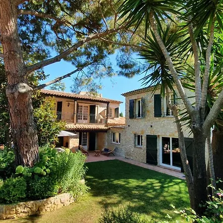 Vuyani Villa