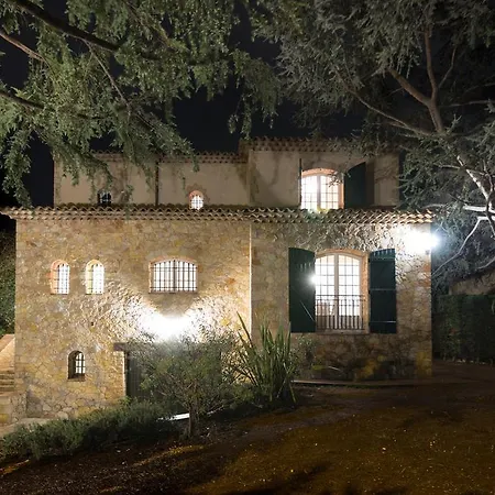 Villa Vuyani *